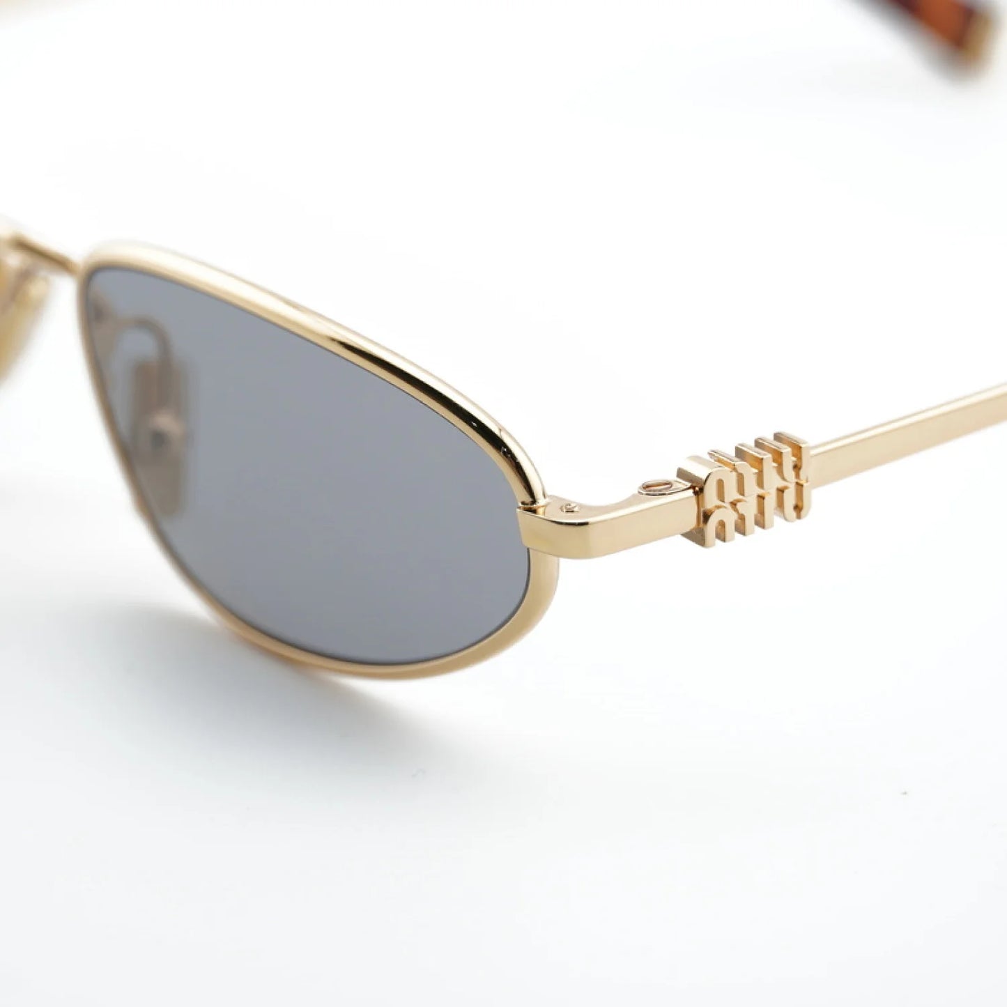 Miu Miu MUA52S | Women