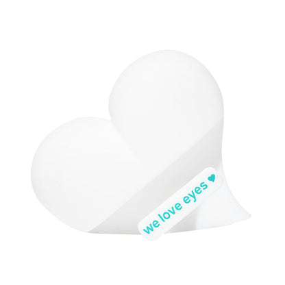 We Love Eyes – Gentle Eyelid Cleansing Mitt